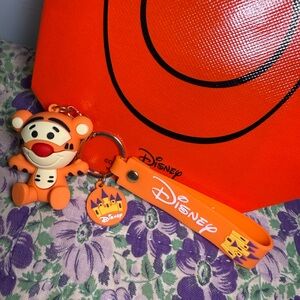 Tigger Key Chain Bag Charm and gift bag
